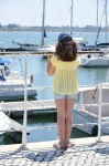 ヨットを見る少女・アントニオ　in portugal