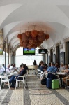 さかさまの傘のカフェ・ファーロ　in portugal
