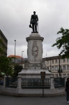 バターリャ広場の像・ポルト　in portugal