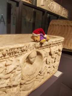 アルコバサのペドロ1世とイネスの棺とポー君